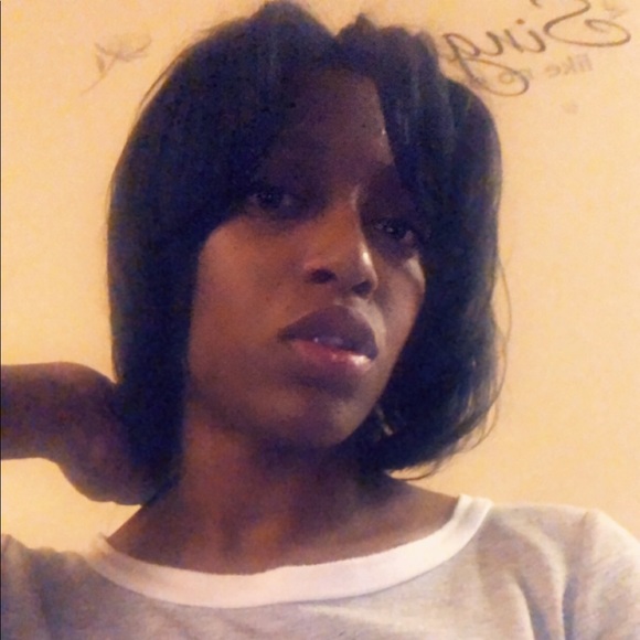 Meet your Posher, Audriana scales - Picture 1 of 1